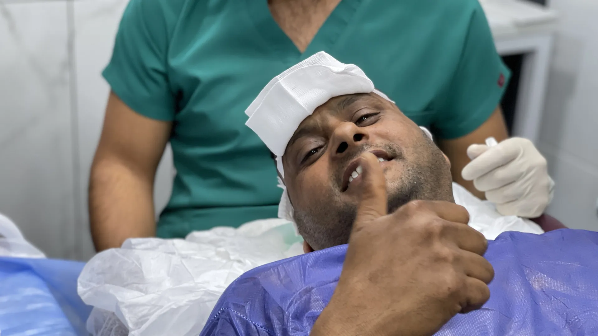 Hair transplant clinic prepared for percutaneous hair transplantation in Turkey