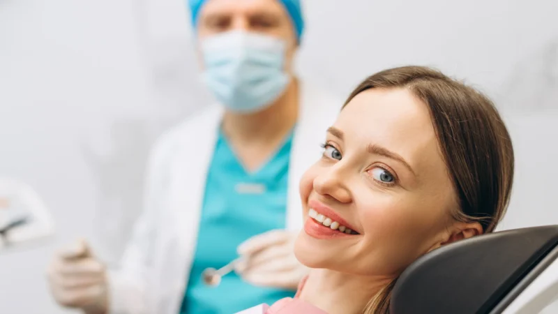 Türkiye'de diş implantı tedavisi