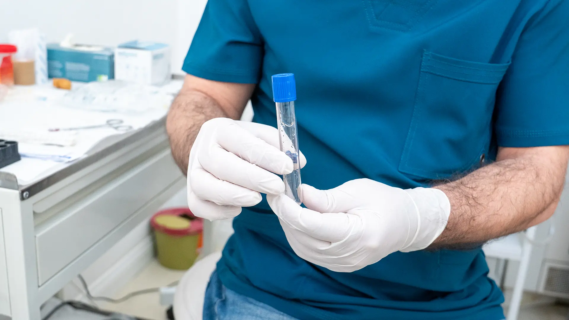 PRP-Vorbereitung während der P-Shot-Behandlung